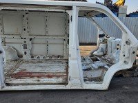 Próg prawy SŁUPEK ŚRODKOWY B Citroen Jumper 14- HB 4d biały
