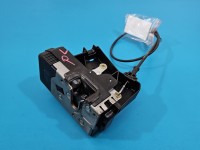 Zamek przód lewy Renault Trafic II EUROPA 8pin 8200008260