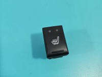 Przełącznik Producent części: JEEP, PODGRZEWANIE FOTELI LEWY TYŁ Jeep Grand Cherokee IV WK2 68059873AB