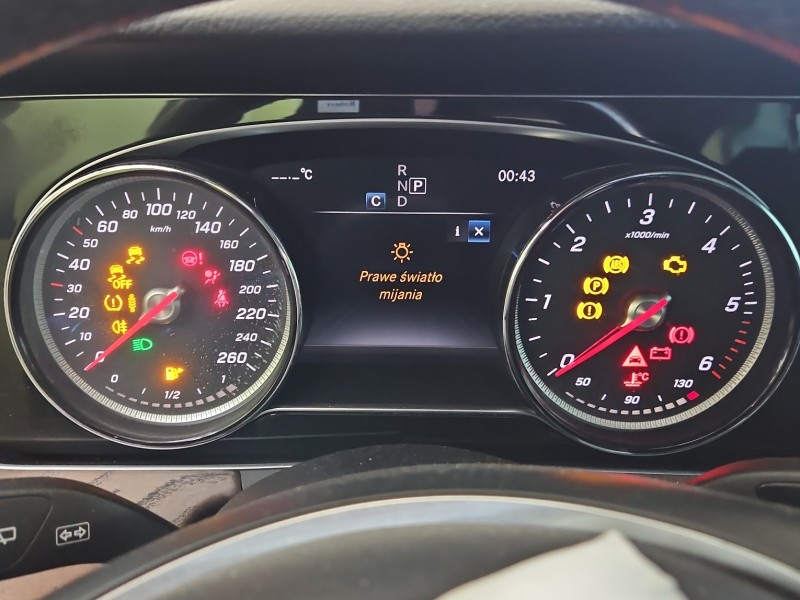 Licznik Mercedes W213 2.0 cdi 654920 A2139000922 EUROPA