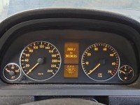 Licznik Mercedes W169 1031098101 1.7 wiel EUROPA