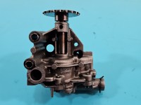 Pompa oleju Nissan X-trail II T31 2.0 dci (M9R1850) 8200345633