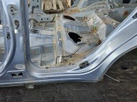 Próg lewy SŁUPEK ŚRODKOWY B Subaru Forester IV SJ 12-18 HB 5d srebrny G1U