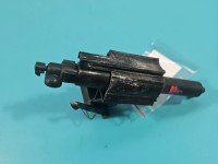 Spryskiwacz reflektora lewy Ford Focus Mk3 xenon