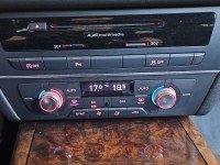 Konsola panel nawiewu AUDI A6 C7 4G0820043AD