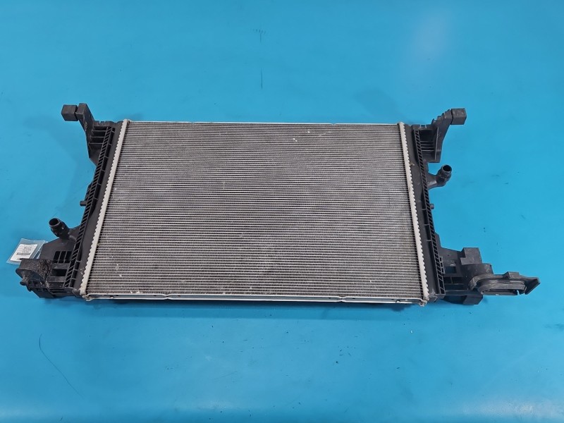 Chłodnica wody Mercedes W177 A2475003800 2.0 T