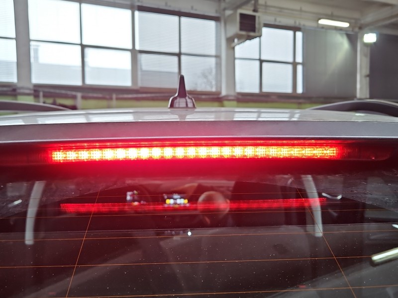 TRZECIE ŚWIATŁO STOP STOPU Skoda Kamiq HB