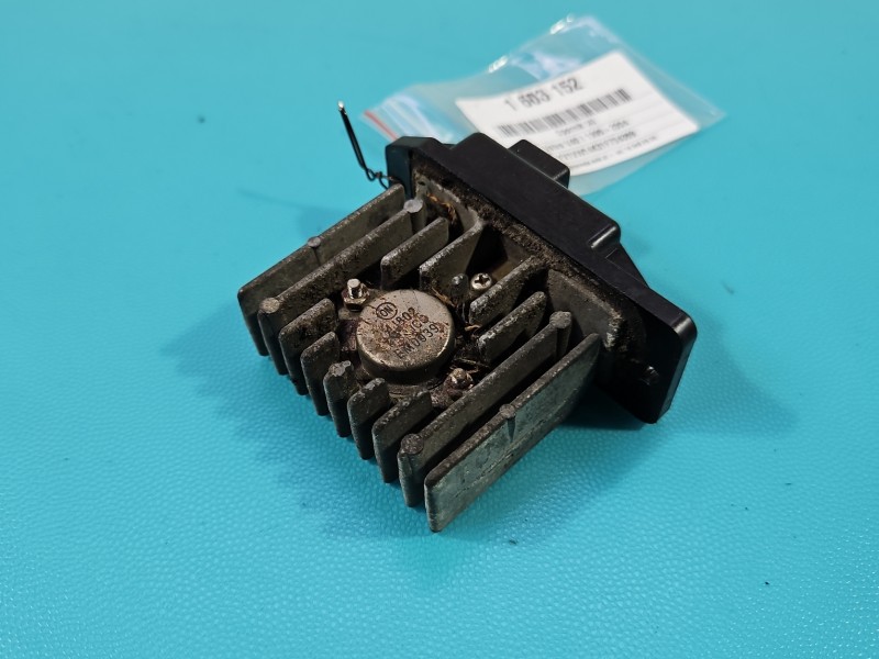 Opornik rezystor Volvo V40 S40 I 30864189
