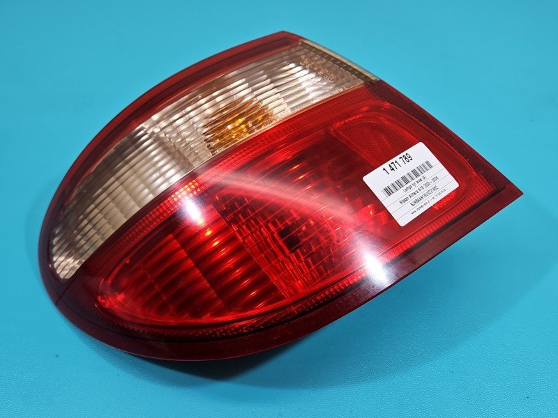 Lampa tył lewa Nissan Almera N16 sedan