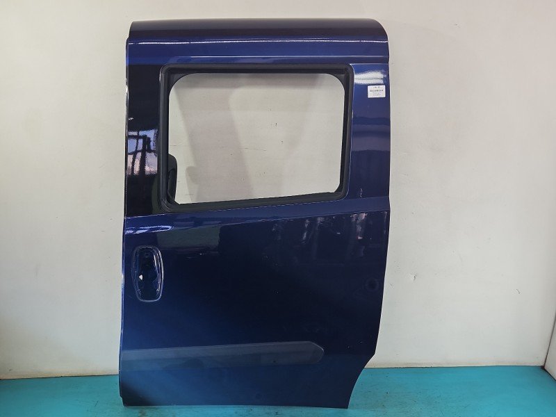 Drzwi przesuwne lewe boczne Fiat Doblo II Drzwi przesuwne lewe boczne Fiat Doblo II