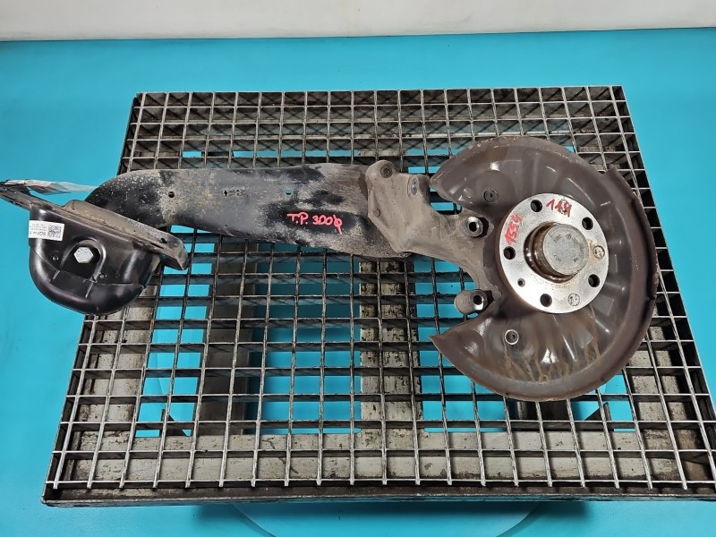 Piasta koła tył prawa zwrotnica łożysko Vw Tiguan II 16- 1.5 TSI