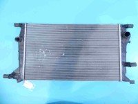 Chłodnica wody Renault Megane III 735182 1.9 dci