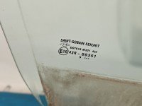 Szyba drzwi przód prawa Dacia Sandero I 08-12 HB