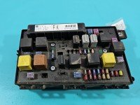 Skrzynka bezpieczników Opel Astra III H 743381-00, 13125865, 015349211