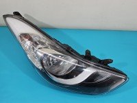 Reflektor prawy lampa przód Hyundai Elantra V 10-16 EUROPA