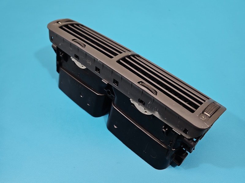 Kratka nawiewu środkowa Vw Passat B5 3B0819728D EUROPA