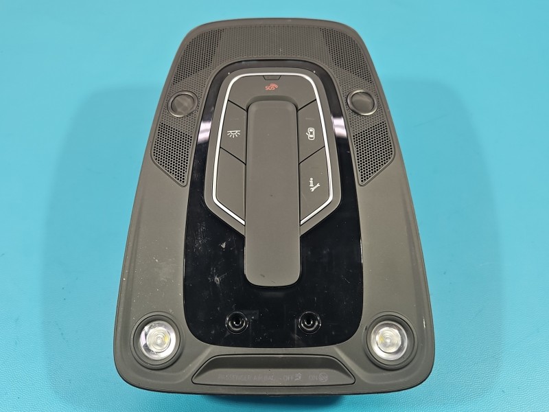 Lampa kabiny lampka Audi A5 F5 4K0947135AE