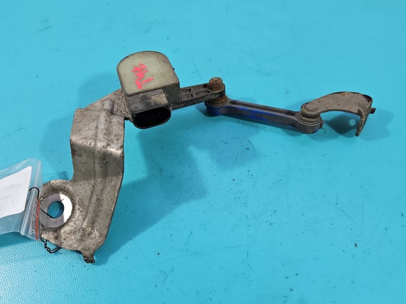 Czujnik poziomowania xenon Seat Exeo 8E0907503