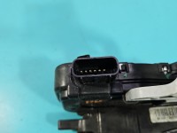 Zamek przód prawy 81320-3U010 Kia Sportage III 10-15 EUROPA Producent części: KIA, Europejska, 6pin