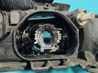 Reflektor prawy lampa przód Audi A4 B5 EUROPA