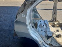 Błotnik tył prawy Toyota Aygo II 14-22 srebrny 1E7/FB21 ćwiartka