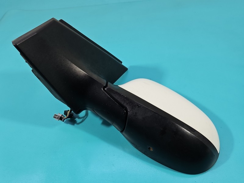 Lusterko lewe Fiat Bravo II malowana, elektryczny, Europejska, elektrycznie składane rysy. 5+4pin europa