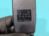 Pas bezpieczeństwa przód prawy pasażera Skoda Superb II 615479100, 3T1857702, 3T0858471