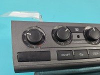 Konsola panel nawiewu Audi A6 C6 4F1820043F
