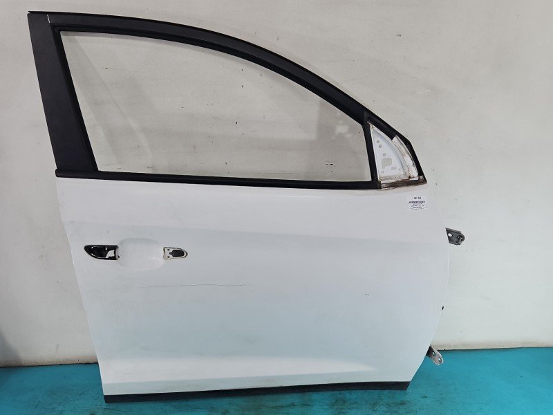 DRZWI PRZÓD PRAWE PASAŻERA Hyundai Tucson III 15-20 5d biały PKW DRZWI PRZÓD PRAWE PASAŻERA Hyundai Tucson III 15-20 5d biały PKW