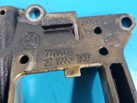 Pompa oleju Bmw X3 e83 2.0d 7789840