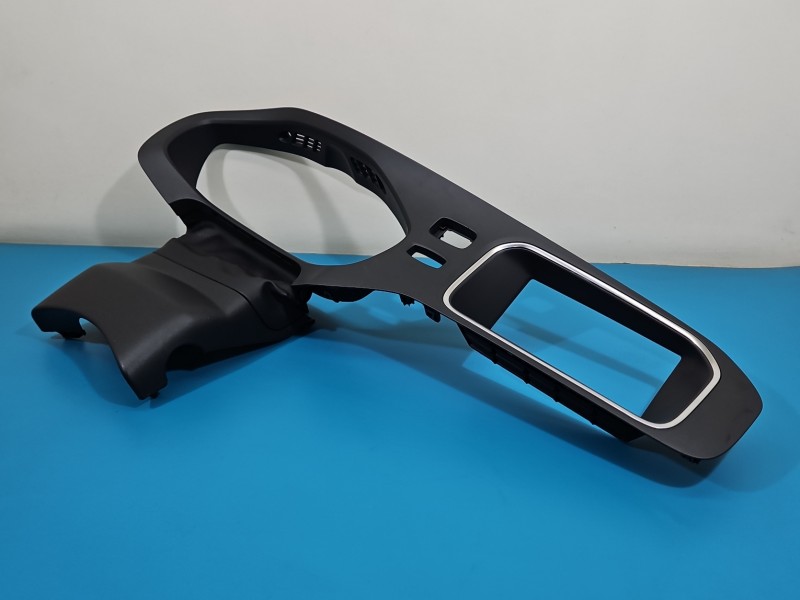 Obudowa licznika Volvo V40 II 12- 31393363