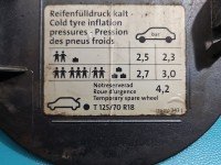 Klapka wlewu paliwa Vw Touran I