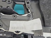 Tapicerka drzwi przód lewa boczek Suzuki Sx4 S-Cross 13-21