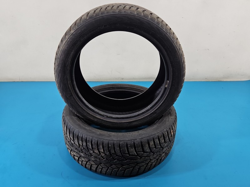 Opony zimowe 2szt