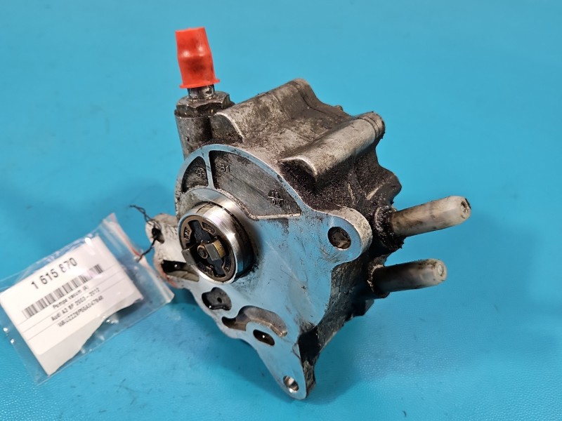 Pompa vacum Audi A3 8P 2.0 tdi 03G145209