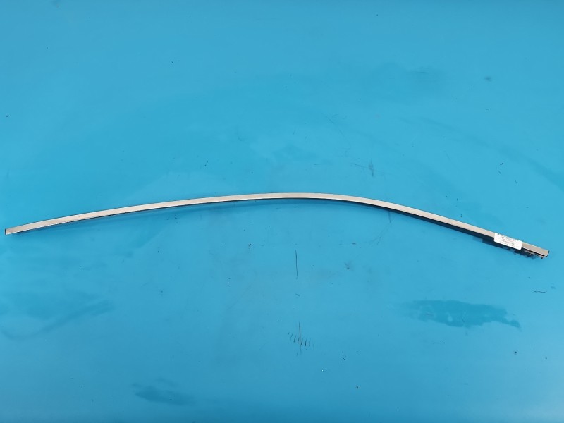 Listwa drzwi przód lewa Toyota Rav4 V