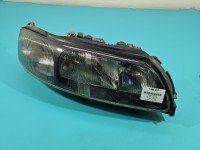 Reflektor prawy lampa przód Volvo V70 II EUROPA