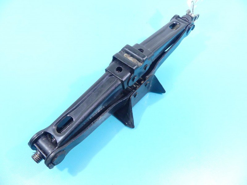 lewarek Podnośnik samochodowy trapezowy Lancia Phedra 02-10