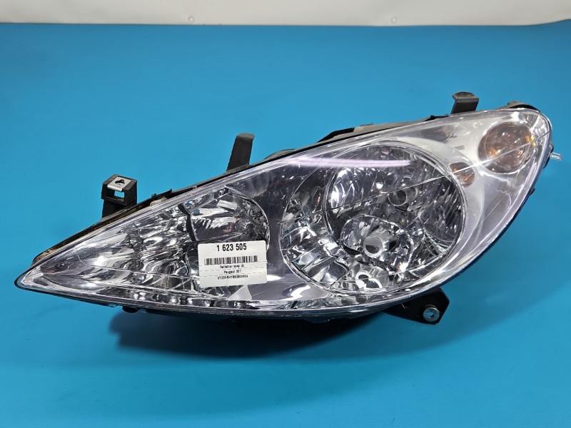 Reflektor lewy lampa przód Peugeot 307 EUROPA