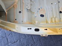 Pas tylny podłoga bagażnika Suzuki Vitara II 2015- wanna HB ćwiartka