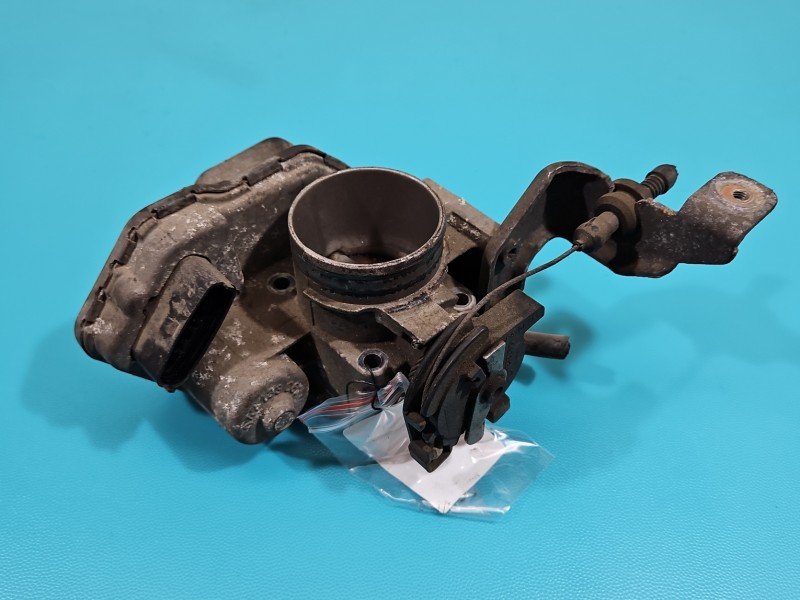 Przepustnica Skoda Felicia 5WP4270, 047133061 1.3 mpi Przepustnica Skoda Felicia 5WP4270, 047133061 1.3 mpi