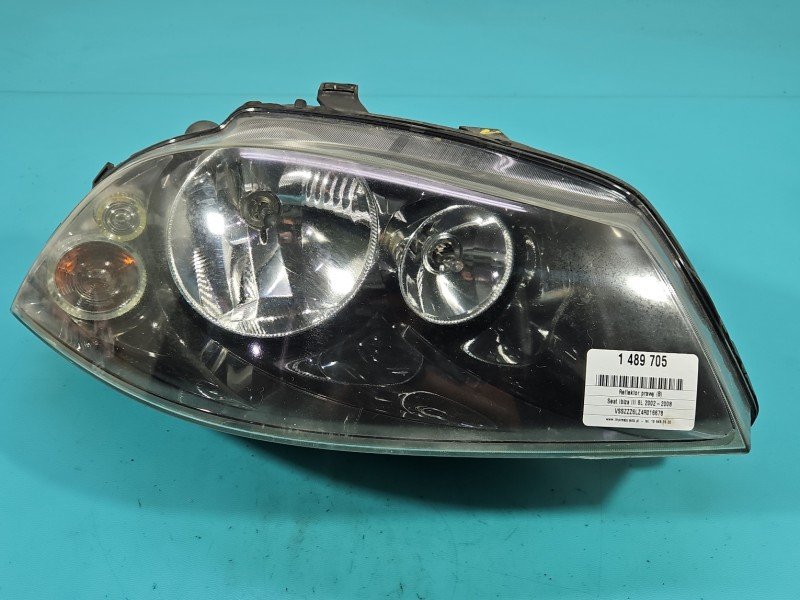 Reflektor prawy lampa przód Seat Ibiza III 6L EUROPA