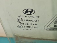 Szyba drzwi przód prawa Hyundai Ix35 09-13 HB