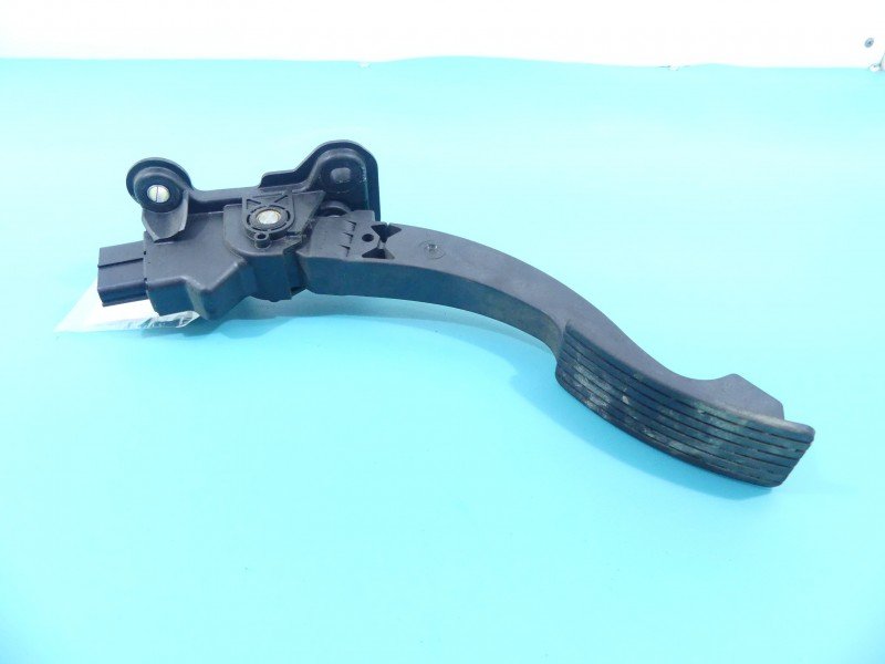 Pedał gazu potencjometr Mitsubishi ASX 10-16 1600A102 1.6 16v