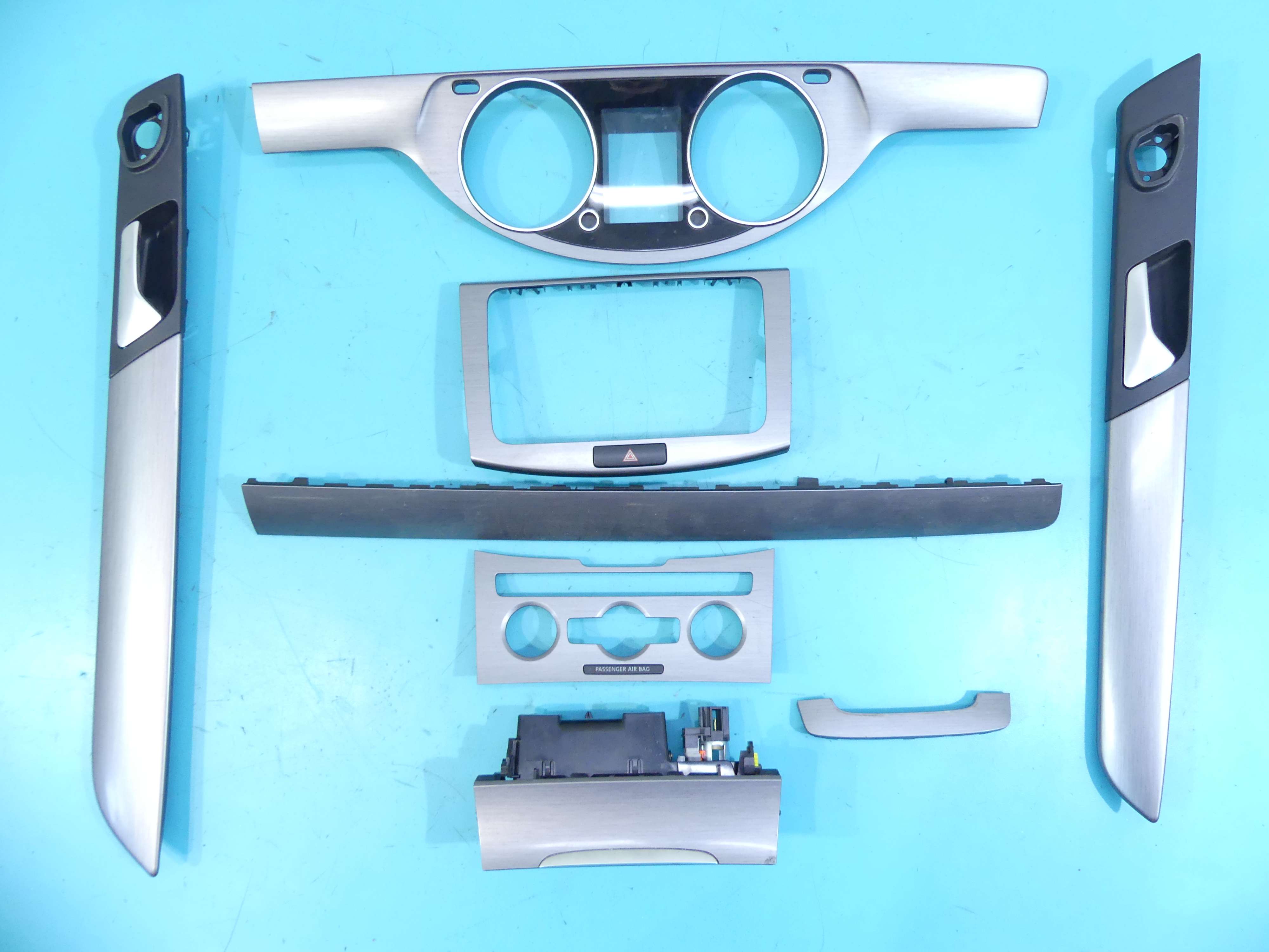 Listwa ozdobna Vw Passat B7 2.0 tdi