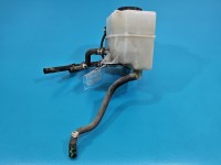 Zbiorniczek płynu hamulcowego LEXUS NX I 14-21 zbiornik