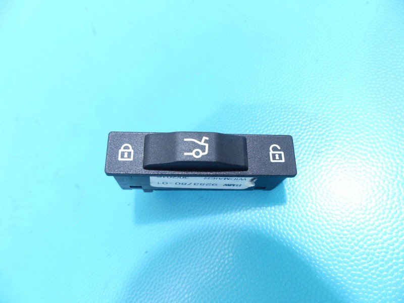 Przełącznik BMW 7 G11 G12 9253780 Przełącznik BMW 7 G11 G12 9253780