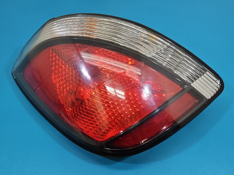 Lampa tył lewa Kia Rio II 05-11 HB EUROPA