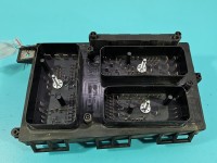 Skrzynka bezpieczników Opel Zafira B 13206754