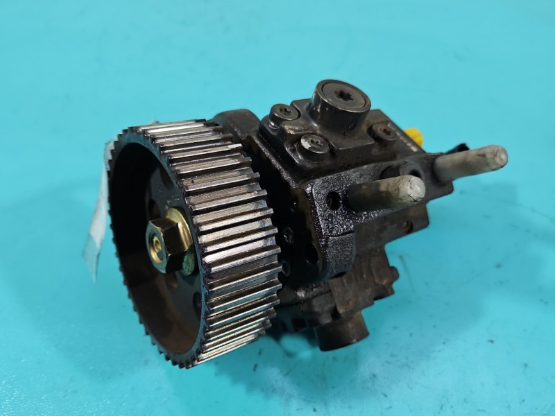 Pompa wtryskowa Opel Zafira B 0445010097, 55204599 1.9 CDTI